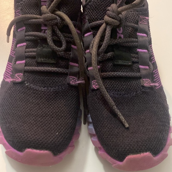 Kids Adidas Sneakers - Picture 2 of 5